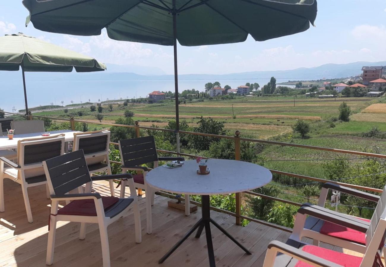Hotel Villa Stone Dream Bar Restaurant Udenisht المظهر الخارجي الصورة