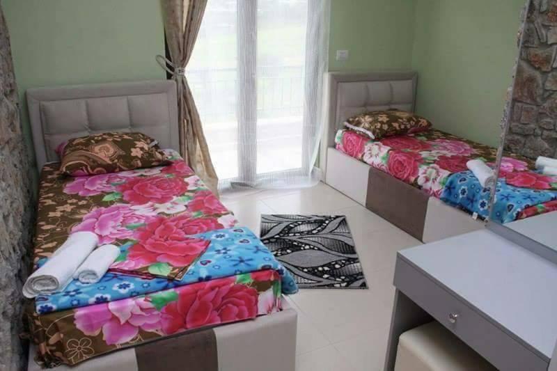 Hotel Villa Stone Dream Bar Restaurant Udenisht المظهر الخارجي الصورة