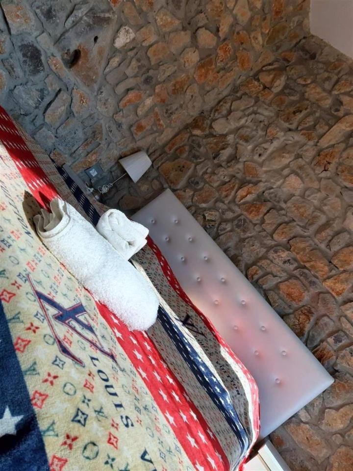 Hotel Villa Stone Dream Bar Restaurant Udenisht المظهر الخارجي الصورة